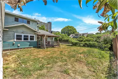 8906 N Willamette Blvd, Portland, OR 97203 - Photo 40