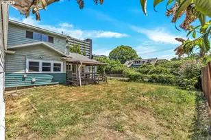 8906 N Willamette Blvd, Portland, OR 97203 - Photo 40