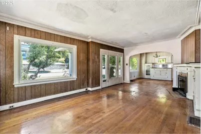 8906 N Willamette Blvd, Portland, OR 97203 - Photo 6