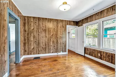 8906 N Willamette Blvd, Portland, OR 97203 - Photo 18