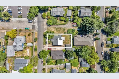 8906 N Willamette Blvd, Portland, OR 97203 - Photo 48