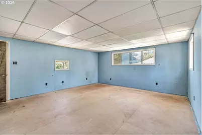 8906 N Willamette Blvd, Portland, OR 97203 - Photo 24