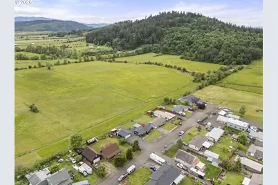 38643 SE Cedar St, Scio, OR 97374 - Photo 40