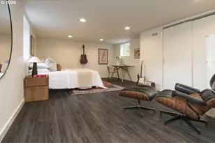 3453 NE Irving St, Portland, OR 97232 - Photo 18