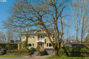 3453 NE Irving St, Portland, OR 97232 - Photo 22