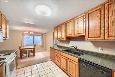 132 Lynnbrook Dr, Eugene, OR 97404 - Photo 10