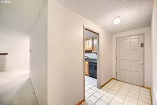 132 Lynnbrook Dr, Eugene, OR 97404 - Photo 4
