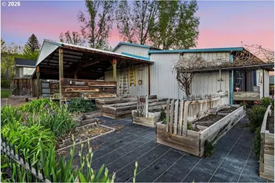 1176 NE Barnes Rd, Prineville, OR 97754 - Photo 40