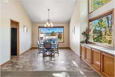 1176 NE Barnes Rd, Prineville, OR 97754 - Photo 12