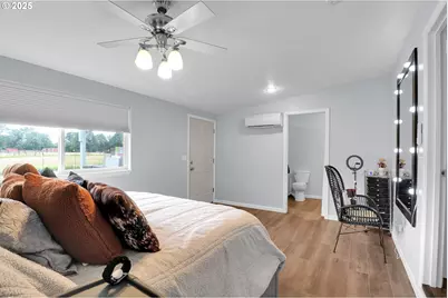 93215 Long Tom Dr, Cheshire, OR 97419 - Photo 18