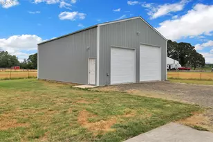 93215 Long Tom Dr, Cheshire, OR 97419 - Photo 2