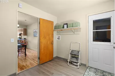 1402 Lookingglass Rd, Roseburg, OR 97471 - Photo 18
