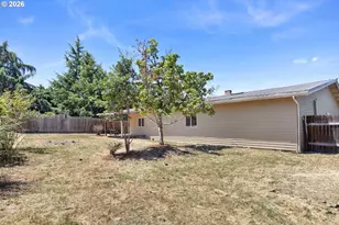 1402 Lookingglass Rd, Roseburg, OR 97471 - Photo 32