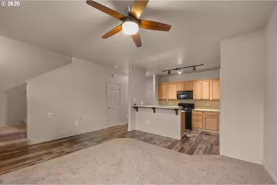 38549 Cascadia Village Dr, Sandy, OR 97055 - Photo 24