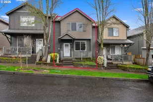 38549 Cascadia Village Dr, Sandy, OR 97055 - Photo 2
