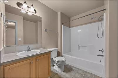 38549 Cascadia Village Dr, Sandy, OR 97055 - Photo 14