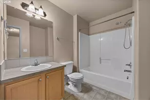 38549 Cascadia Village Dr, Sandy, OR 97055 - Photo 14