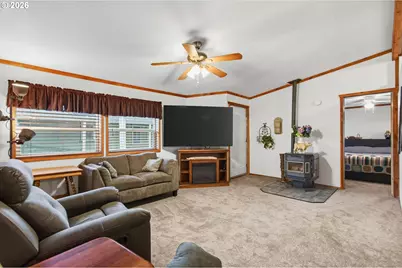 51550 SE 6th St #42, Scappoose, OR 97056 - Photo 2