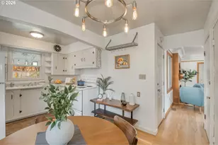 7645 SE Lincoln St, Portland, OR 97215 - Photo 8