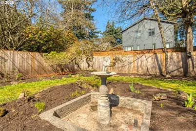 7645 SE Lincoln St, Portland, OR 97215 - Photo 26
