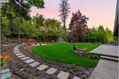 6200 SW Round Hill Way, Portland, OR 97221 - Photo 42