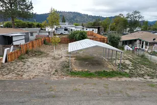 271 SE Robinson St, Winston, OR 97496 - Photo 1