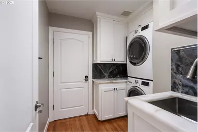 3134 NW Spencer St, Portland, OR 97229 - Photo 24