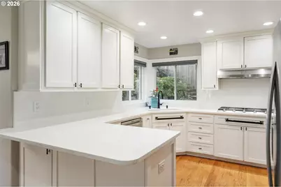 3134 NW Spencer St, Portland, OR 97229 - Photo 12