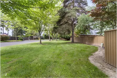 17766 NW Lakeway Ct, Beaverton, OR 97006 - Photo 36
