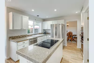 16355 SW Gearin Ct, Tigard, OR 97223 - Photo 12