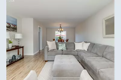 16355 SW Gearin Ct, Tigard, OR 97223 - Photo 8