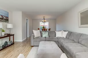 16355 SW Gearin Ct, Tigard, OR 97223 - Photo 8