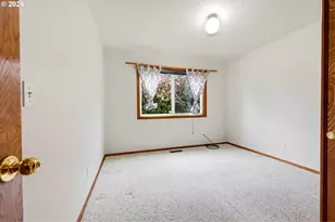 1326 SE Linden Ct, Gresham, OR 97080 - Photo 24