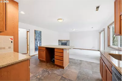 1326 SE Linden Ct, Gresham, OR 97080 - Photo 28