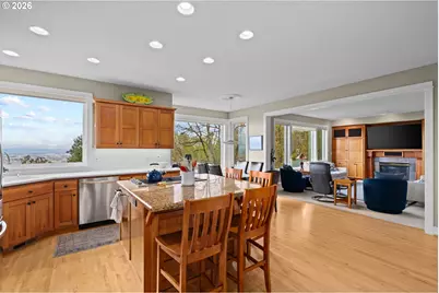 3010 NW Chapin Dr, Portland, OR 97229 - Photo 12