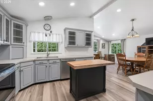 136 Longhorn Rd, Amboy, WA 98601 - Photo 8