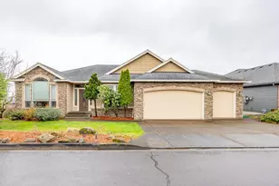 578 W Dogwood St, Washougal, WA 98671 - Photo 4