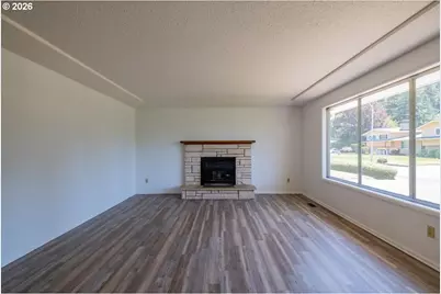 18441 SE Clinton, Gresham, OR 97030 - Photo 8