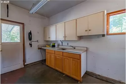 18441 SE Clinton, Gresham, OR 97030 - Photo 26