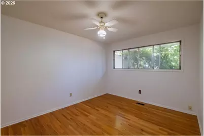 18441 SE Clinton, Gresham, OR 97030 - Photo 18