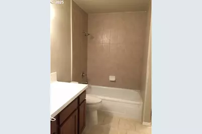 22630 NE Schuyler St, Fairview, OR 97024 - Photo 22