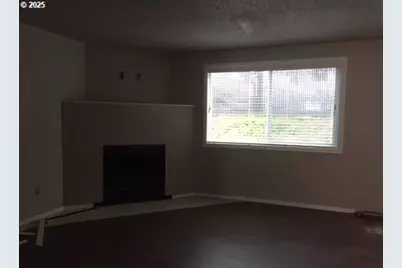 22630 NE Schuyler St, Fairview, OR 97024 - Photo 20