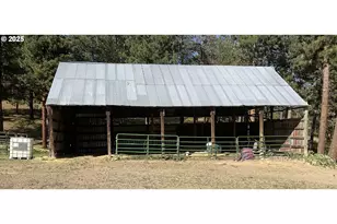 39798 Bear Gulch Rd, Sumpter, OR 97877 - Photo 32