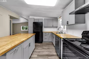 300 E Jones St, Yacolt, WA 98675 - Photo 8