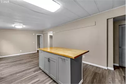 300 E Jones St, Yacolt, WA 98675 - Photo 12