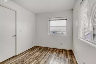 9002 NE Prescott St, Portland, OR 97220 - Photo 18