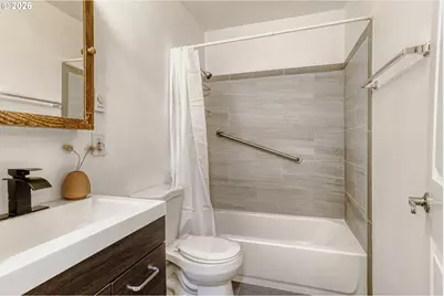 9002 NE Prescott St, Portland, OR 97220 - Photo 22