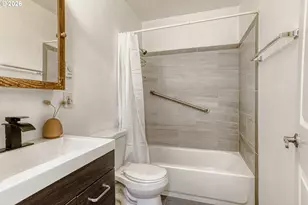 9002 NE Prescott St, Portland, OR 97220 - Photo 22