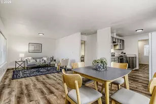 9002 NE Prescott St, Portland, OR 97220 - Photo 14