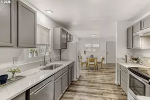 9002 NE Prescott St, Portland, OR 97220 - Photo 8